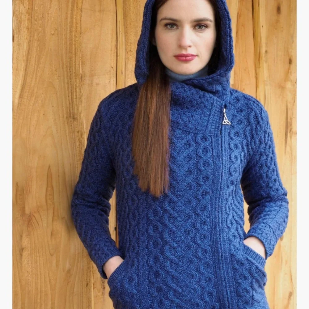 Aran Crafts Black Merino Wool Sweater - Picture 6 of 6